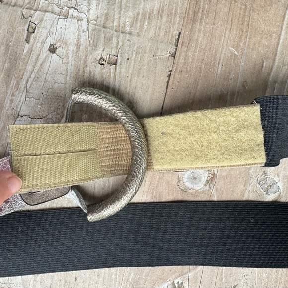 Statement Steampunk Goth Black Stretch Belt Metal Hardware Black Stones 40”+ EUC - Picture 6 of 10